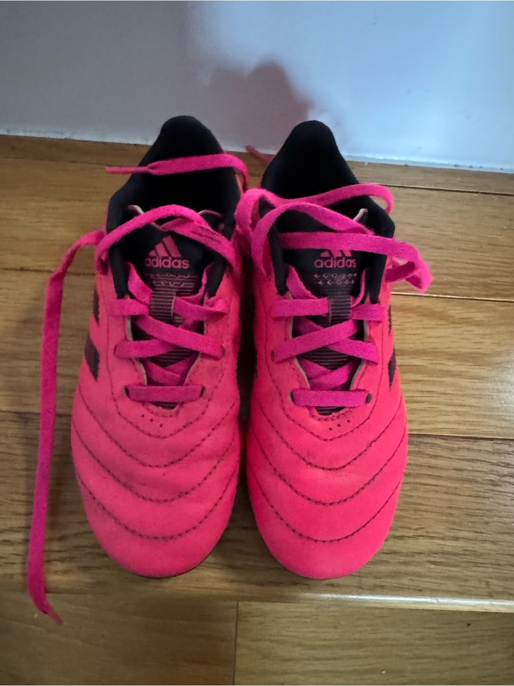 Soccer cleats